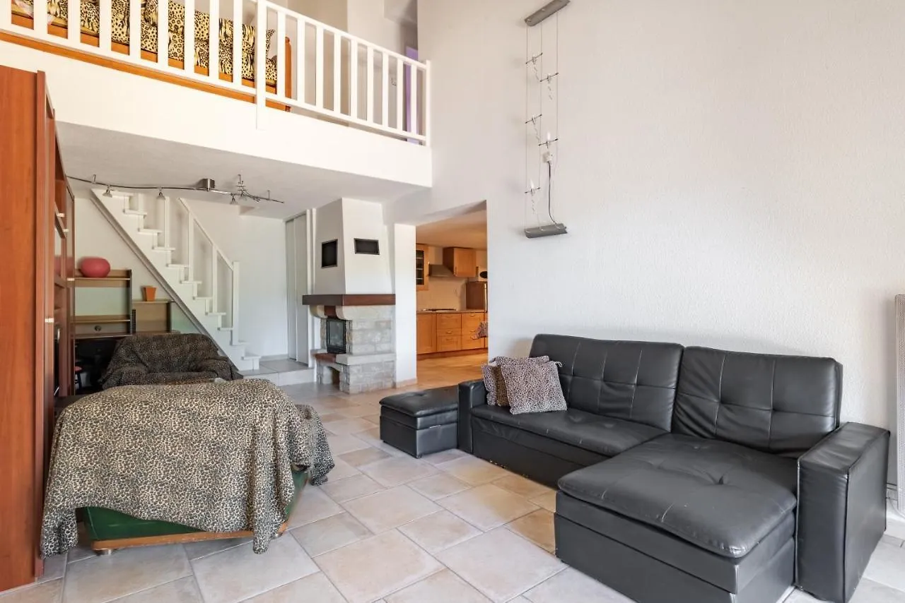 Holiday home Fleur Des Champs Villa Saint-Germain  France